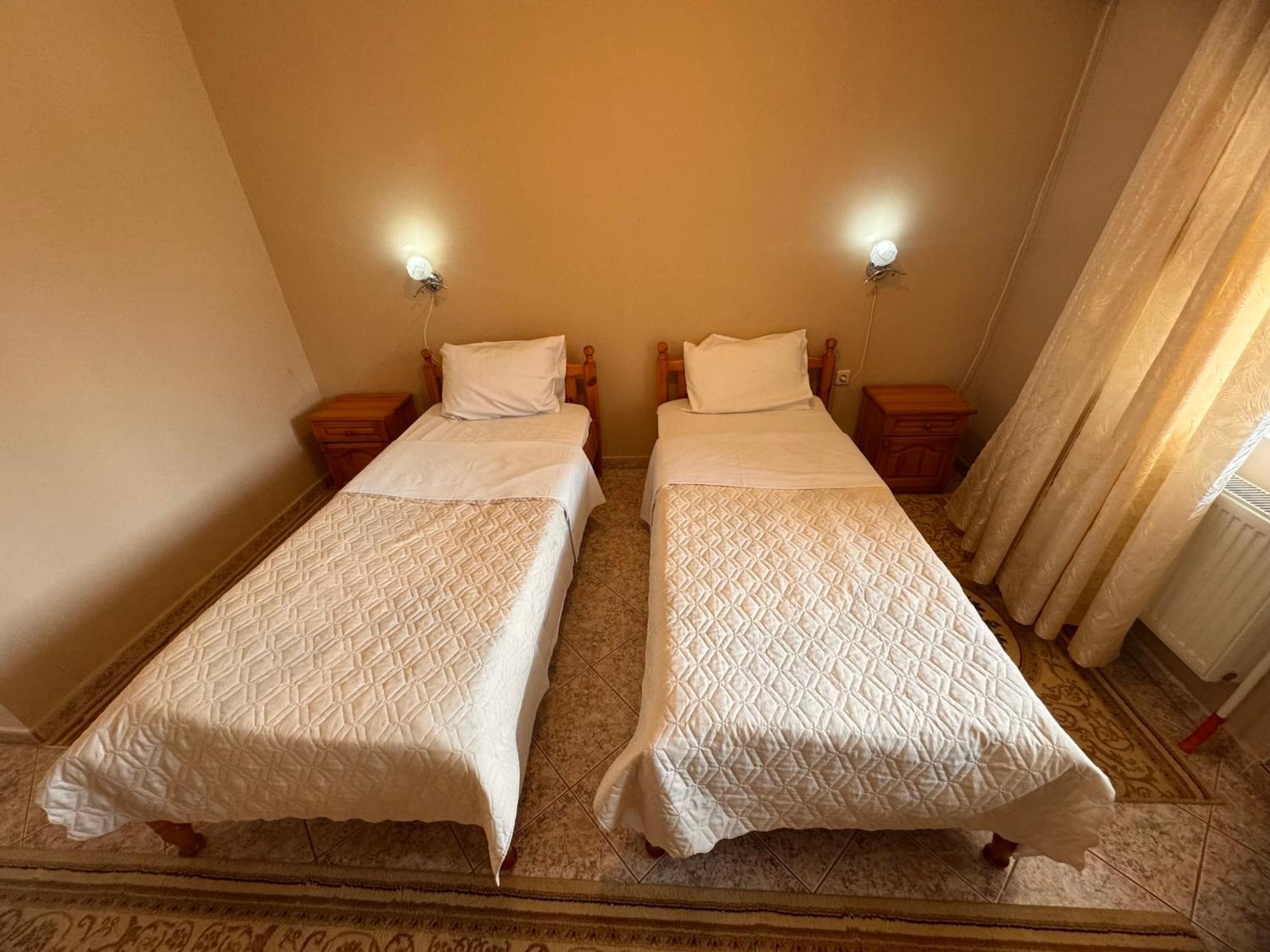 Motel International Berkovitsa Extérieur photo